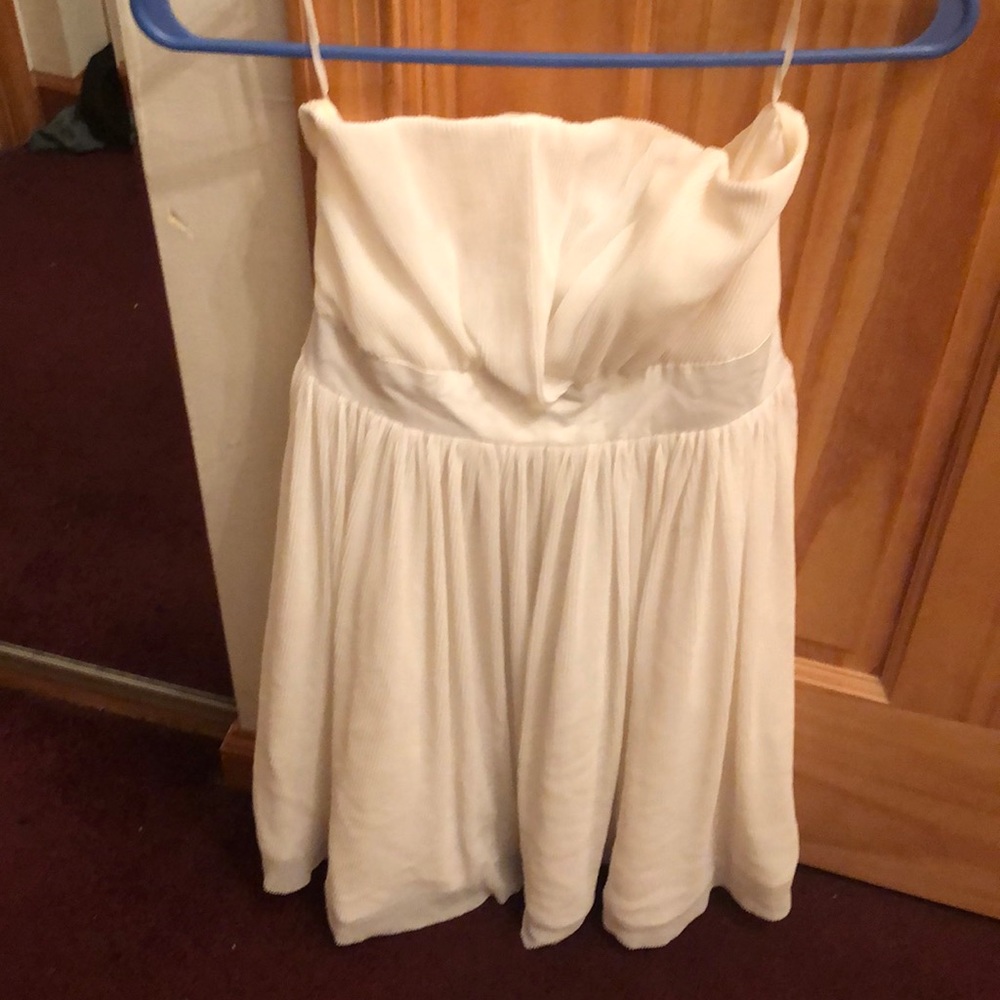 Medium white dress